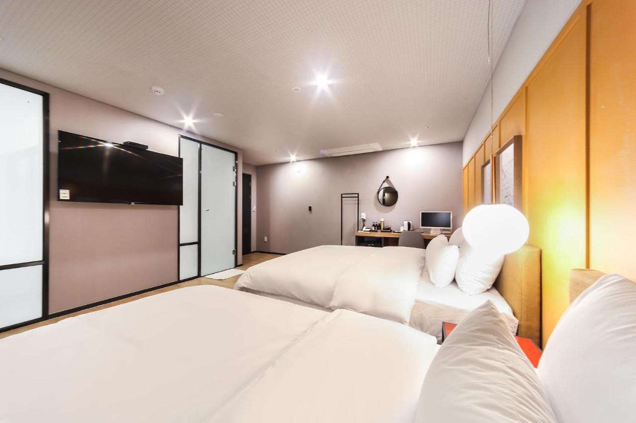 Seomyeon Brown-Dot Hotel Gold Busan Eksteriør bilde